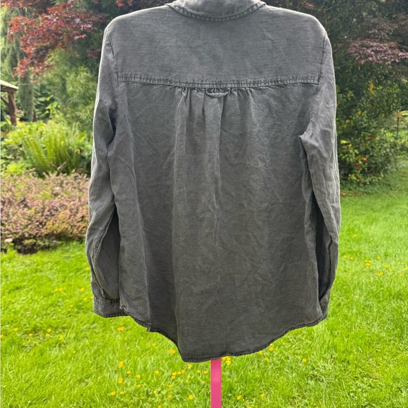 Pilcro Gray Button-Up Shirt - Picture 3 of 4